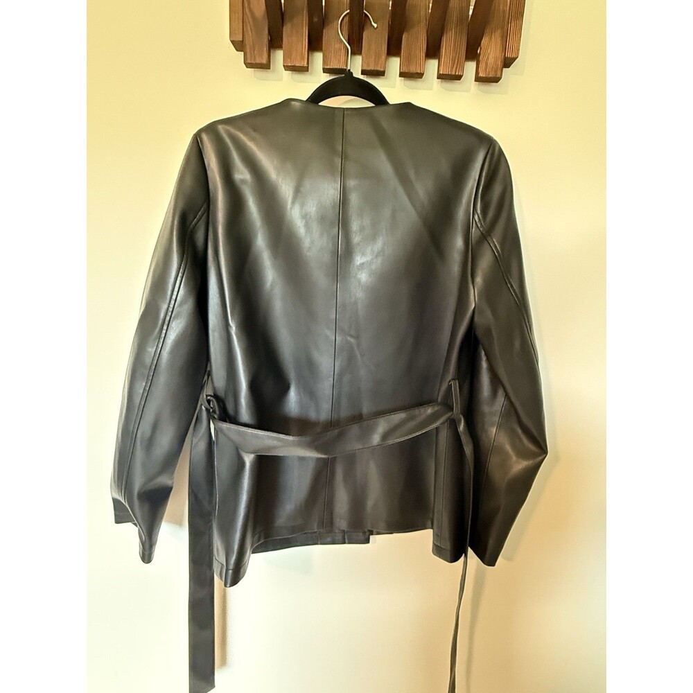 Elie Tahari Aliza Faux Leather Jacket Belted 4 Pocket Women's Size 10 - Picture 6 of 12